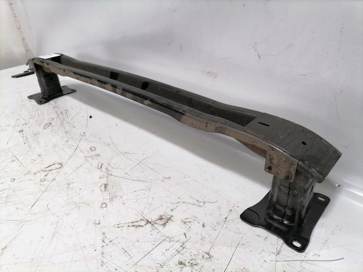 VW Golf 8 original Tr&auml;ger Verst&auml;rkung Sto&szlig;stange Stossf&auml;nger hinten Flie&szlig;heck Bj.2024